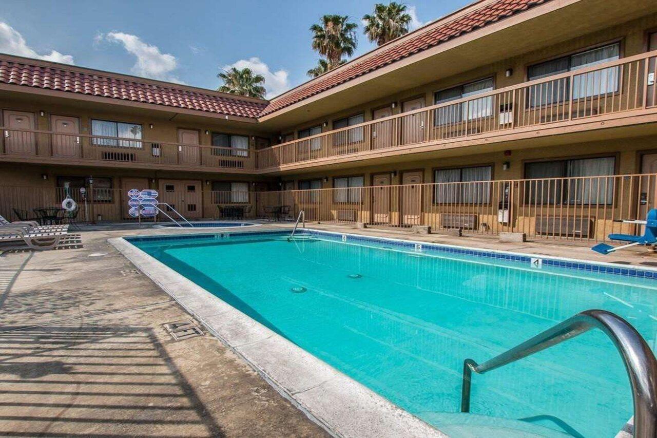 Rodeway Inn Riverside Exterior foto