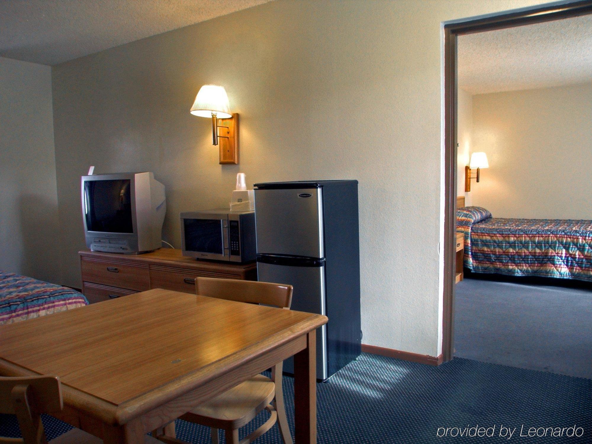 Rodeway Inn Riverside Zimmer foto